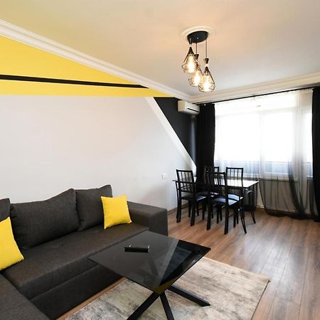 Positive Apartment In Center Of Yerevan City Exteriér fotografie