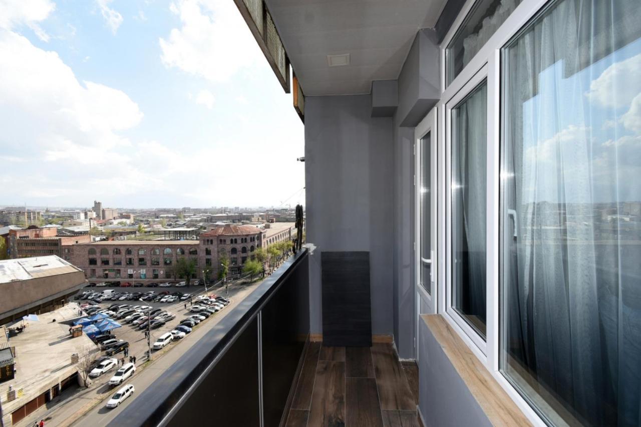 Positive Apartment In Center Of Yerevan City Exteriér fotografie