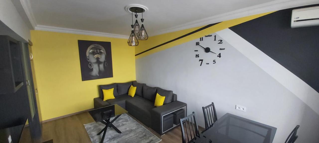 Positive Apartment In Center Of Yerevan City Exteriér fotografie